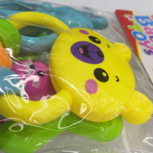 厂家直销塑料小熊婴儿摇铃益智玩具产品图