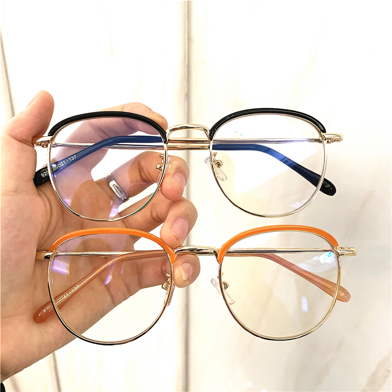 New retro round, elegant and versatile round flat glasses for women's Internet celebrities. Round face, versatile and fashionable large-frame glasses details Picture