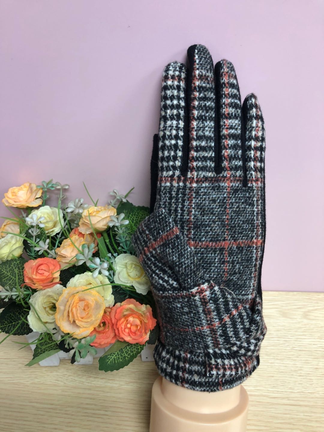 Gloves Lady autumn winter suede plus suede thickening lovely warm windproof students driving outdoors thumbnail