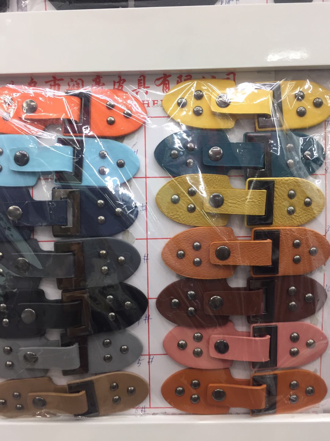 箱包配件皮质衣角扣工字扣包扣厂家直销