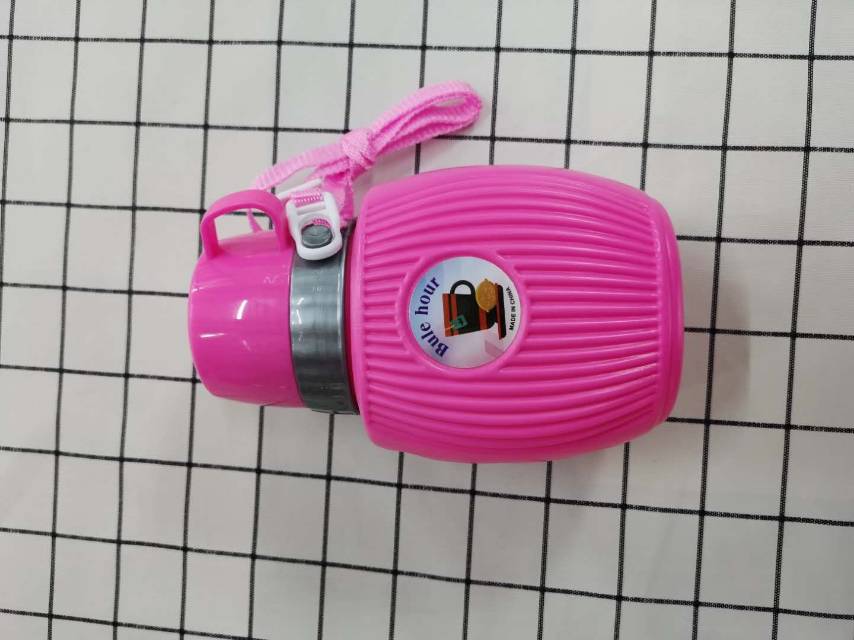 Creative cups for primary school students, personalized and trendy water bottles and cups details Picture
