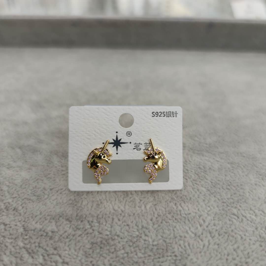 高级感耳环女气质可爱独角兽耳钉潮网红韩式耳饰细节图