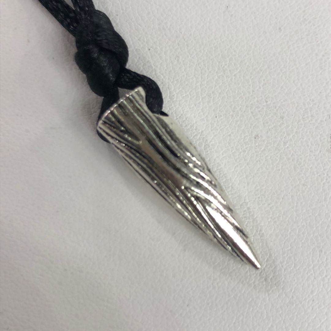 Bullet alloy pendant necklace fashionable and versatile new necklace high-end new web celebrity necklace accessories thumbnail