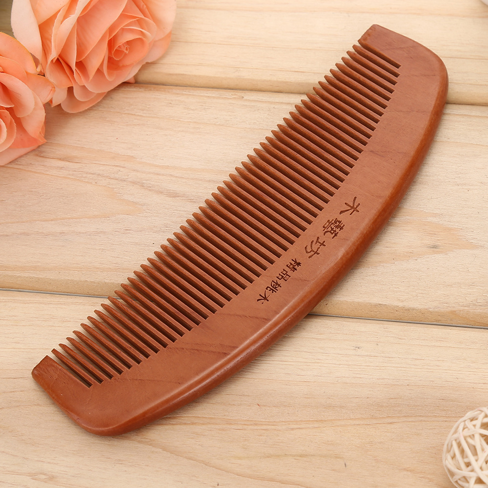 Three optional high-end wooden combs for the pedestrian street, each with a comb band, are individually packaged and can be hung on a nail details Picture