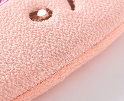 Baby bath scrubber and scrubbing tool, this bath towel can remove dust and dirt from baby girls and painless and powerful mud removal for children boys Specification image