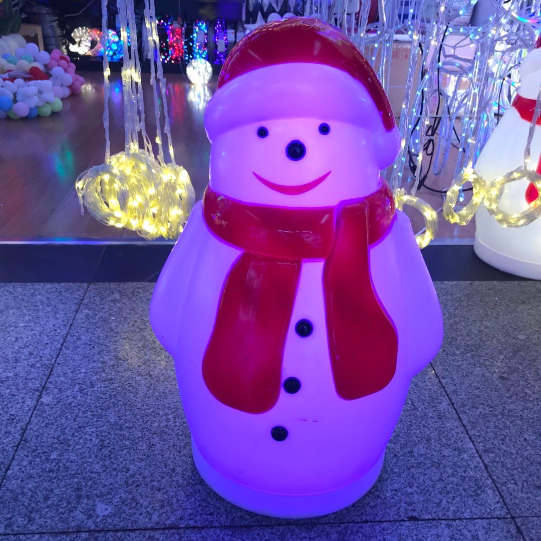 圣诞节新年节日雪人摆件led多色亮灯室内户外装饰灯商场工程亮化产品图
