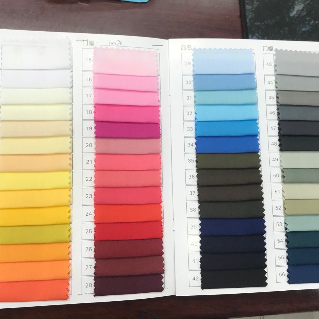 Factory direct sales, wholesale and retail of 96*72 polyester-cotton fabric for clothing bags and small cloth bags. For orders in stock, please consult Specification image