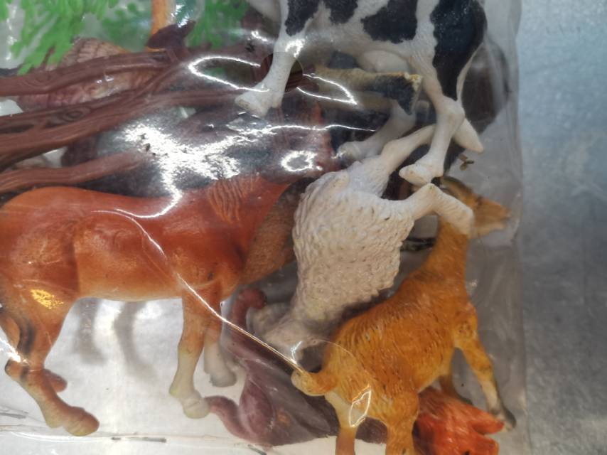农场玩具细节图