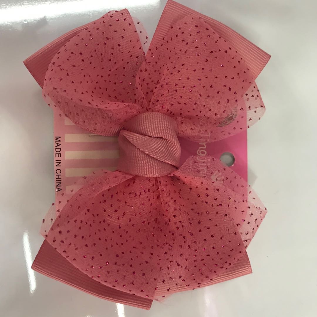 Factory direct sales of double-layer headwear with a duckbill and bow tie three-dimensional four-sided mesh fabric