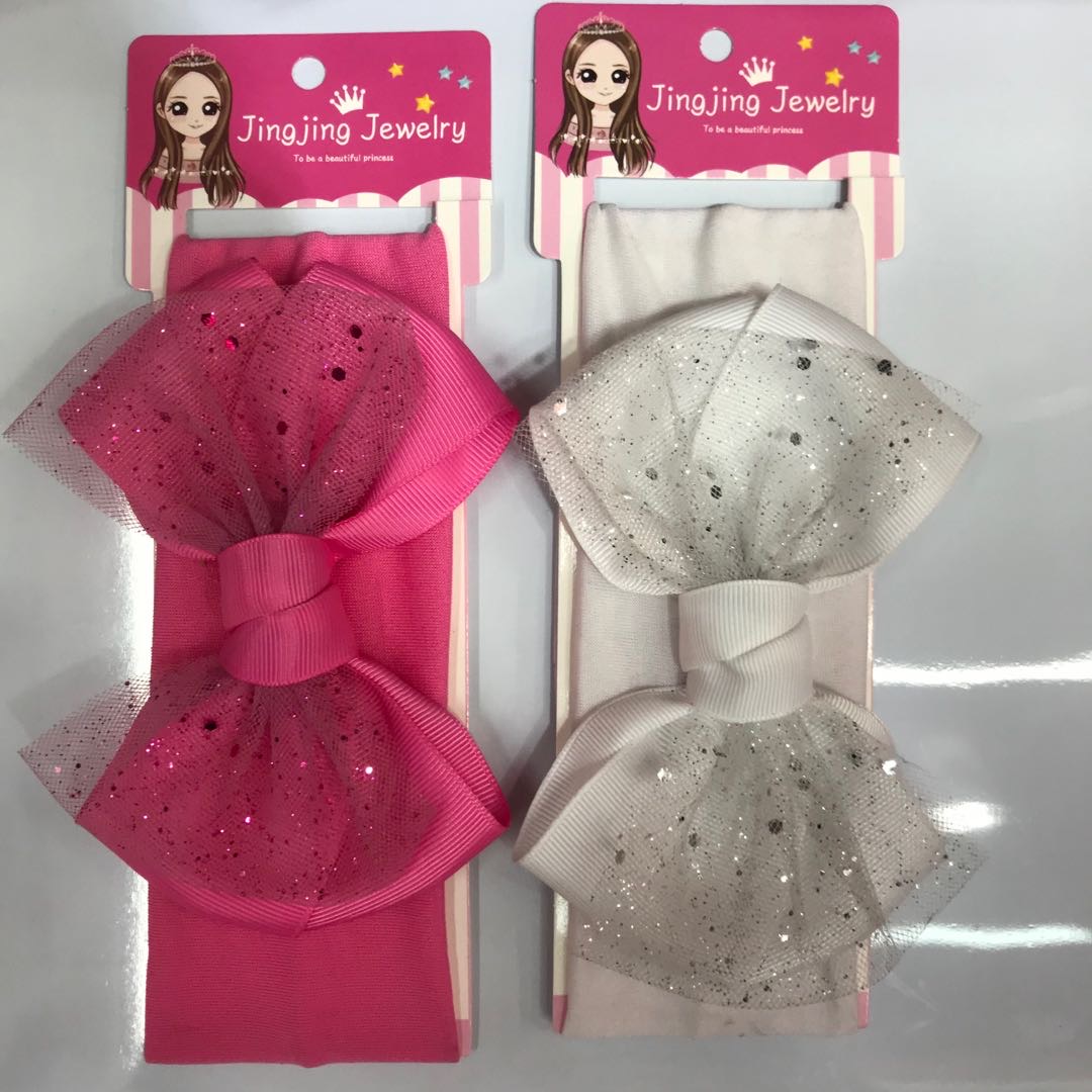 The wholesale price of the children's bow sequined mesh headband from the manufacturer is negotiable