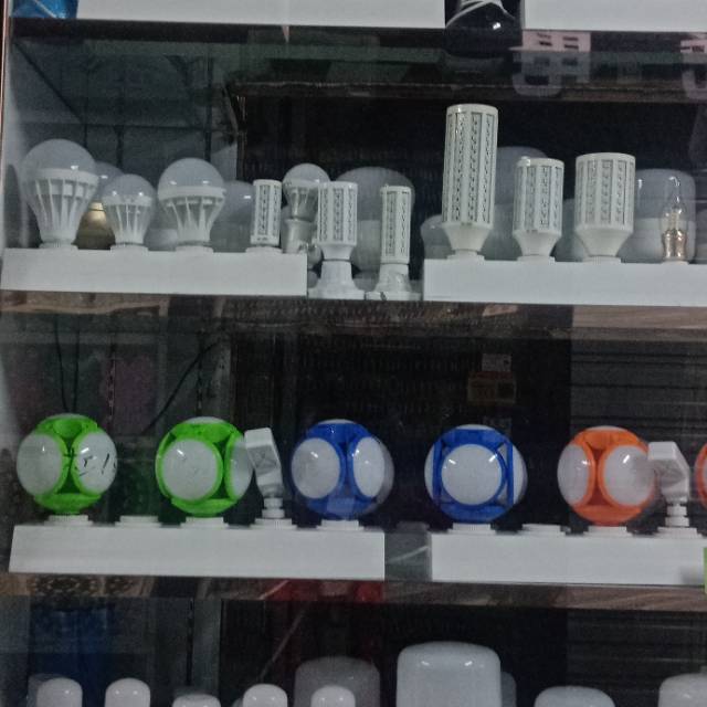 Yiwu Nancy Lighting Co., LTD describe pic - 1
