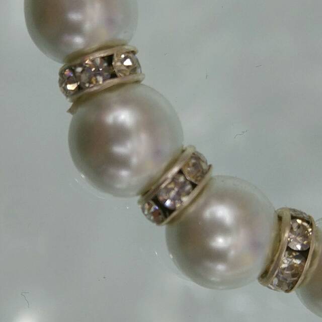 Pearl imitation pearl bracelet for women, simple and individual Korean version, best friend gift, niche design jewelry Specification image