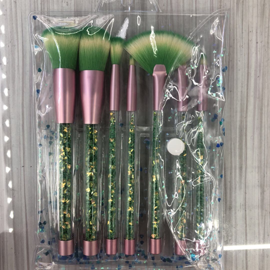 7 Makeup Shaper Set Beginner Eyeshadow Brush Foundation Brush Sequin Green Makeup Brush Set Beauty Tools