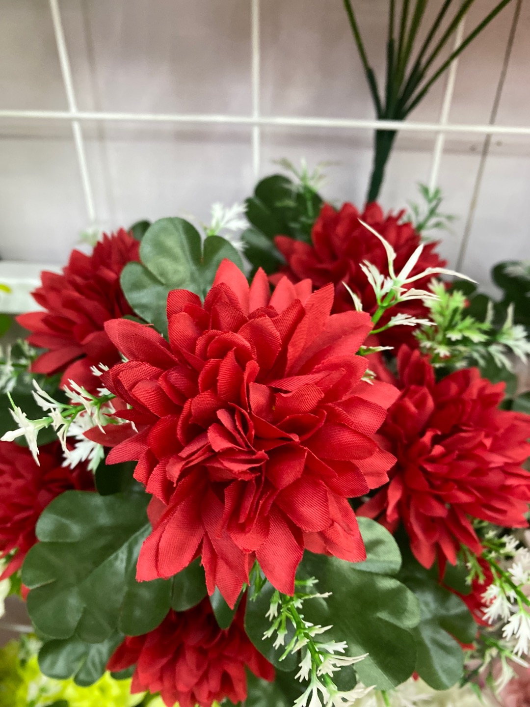 Factory direct sales of 9 carnations, essential items for interior decoration, available in multiple colors Specification image