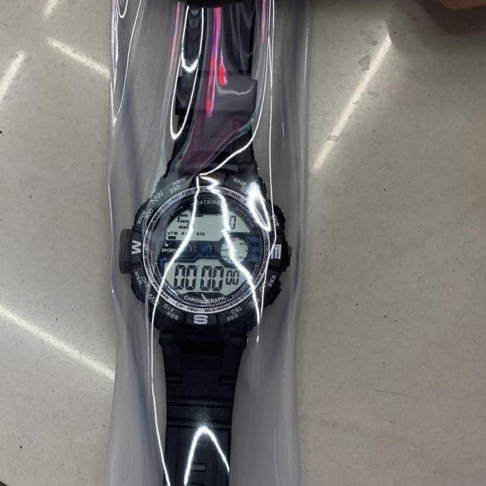 Luminous watches, waterproof watches, adult watches, electronic watches, digital watches, black