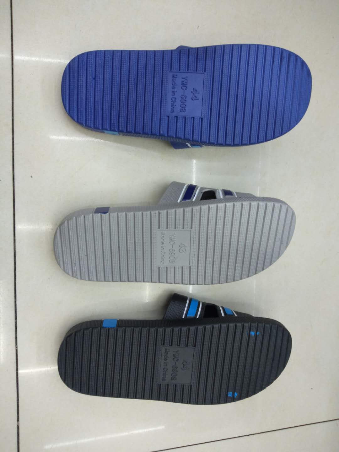 Summer slippers: Anti-slip indoor bathroom, anti-odor home bath, couple cooling slippers for 2020 summer