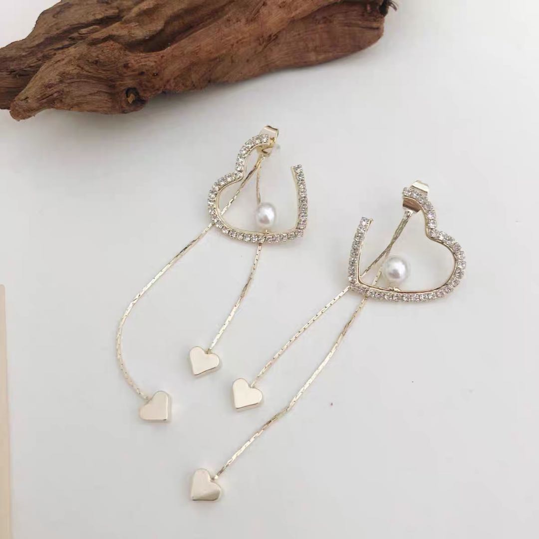 Короткие, с вырезом из сердца, серёжки из серёжек и серёжек, отделанные цирконидом из корейской версии модного серёжки