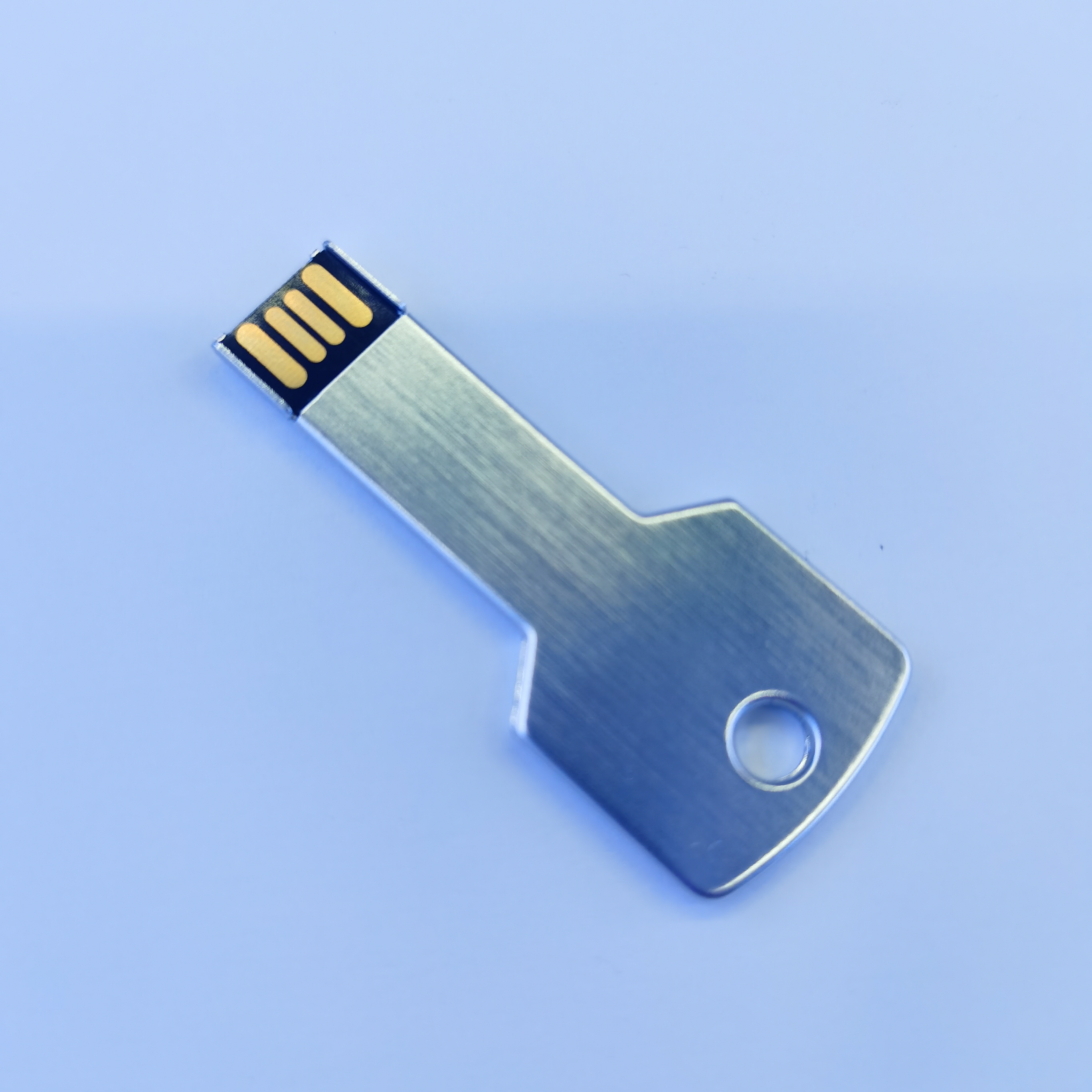 Usb flash drive, metal key, high-speed mobile disk, creative business, noble silver details Picture