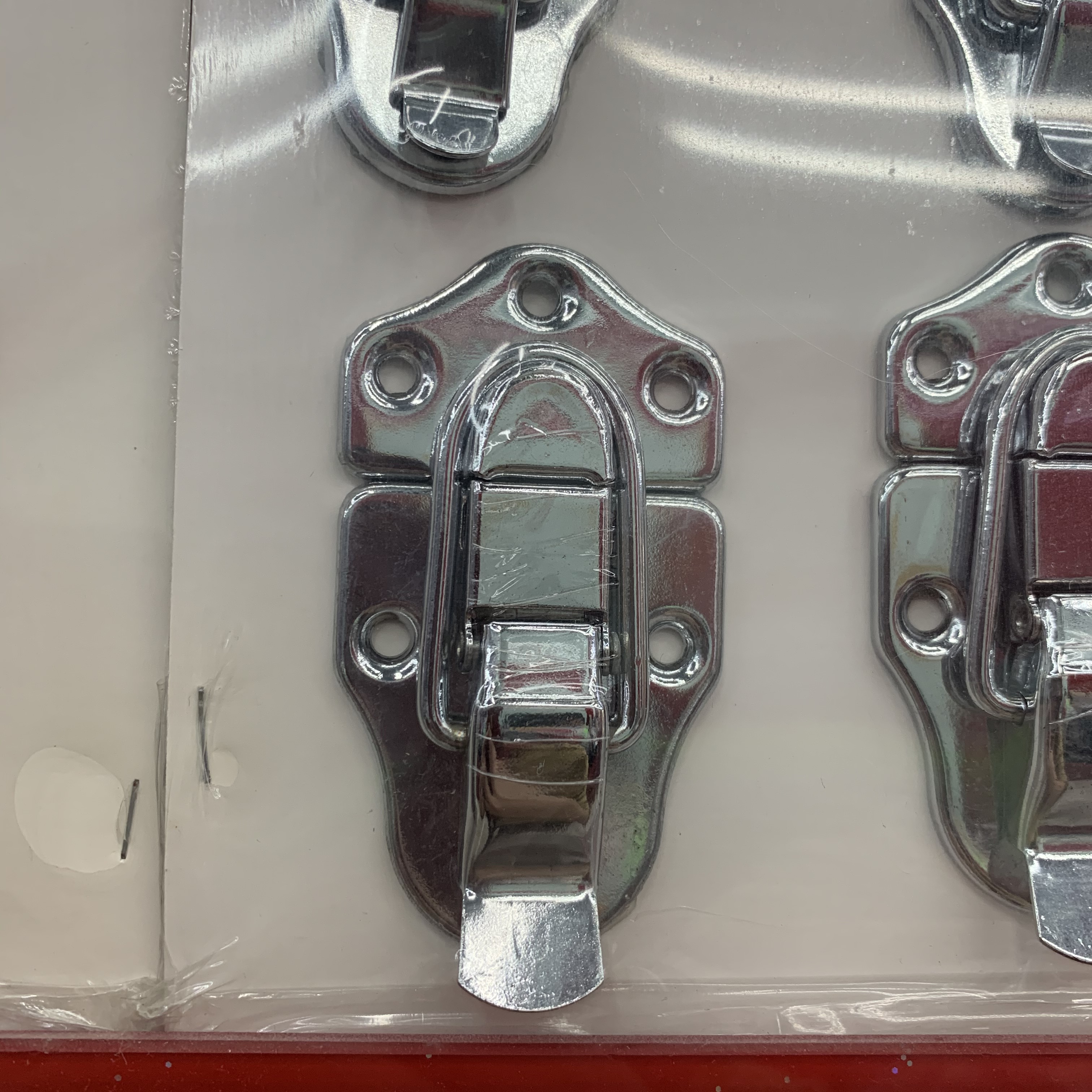 Box buckles, toolbox lock buckles, hardware padlocks, lap buckles, box buckles, luggage and wooden box buckles details Picture