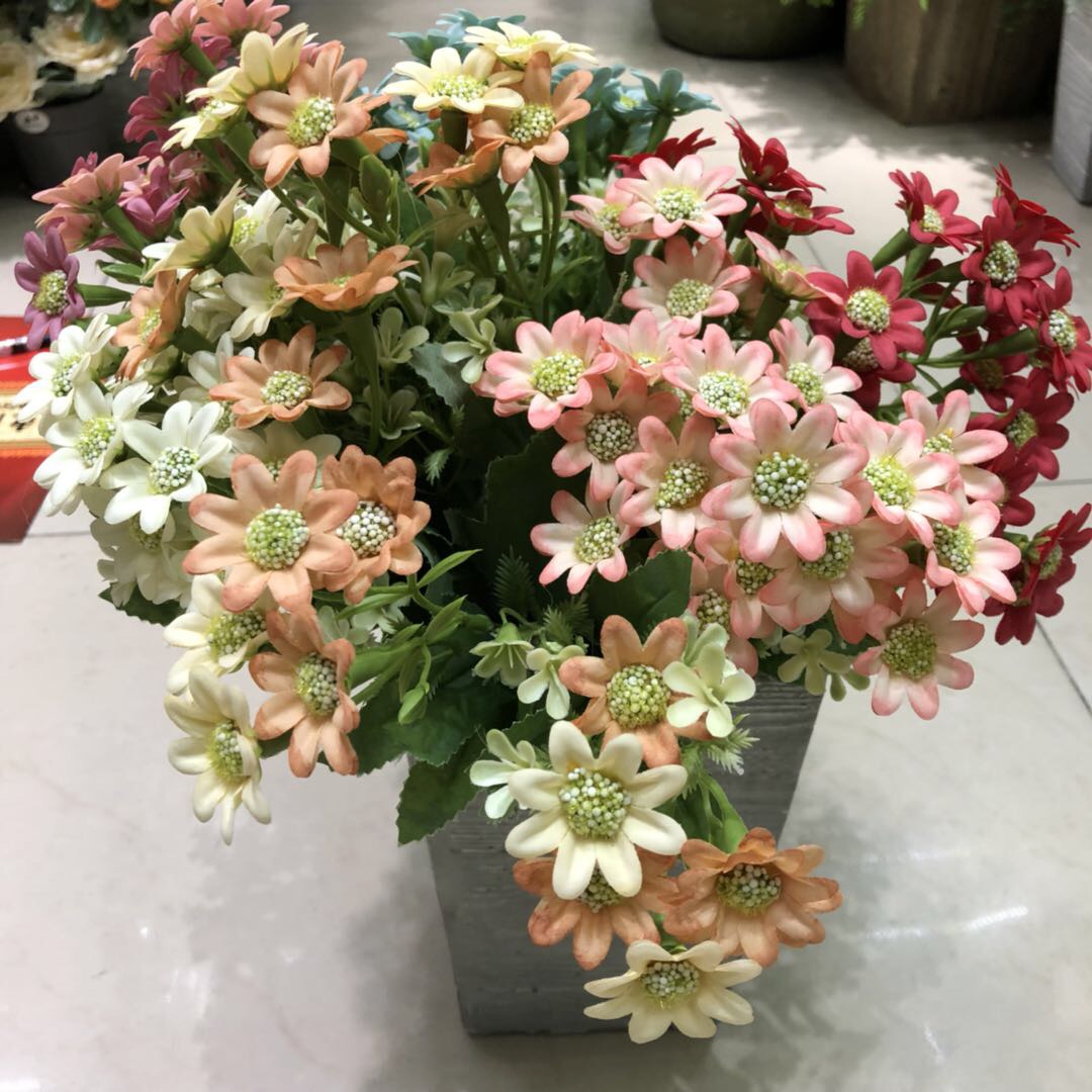 Simulated oil painting, Daisy, silk flower, artificial flower, home living room table decoration, flower placement details Picture