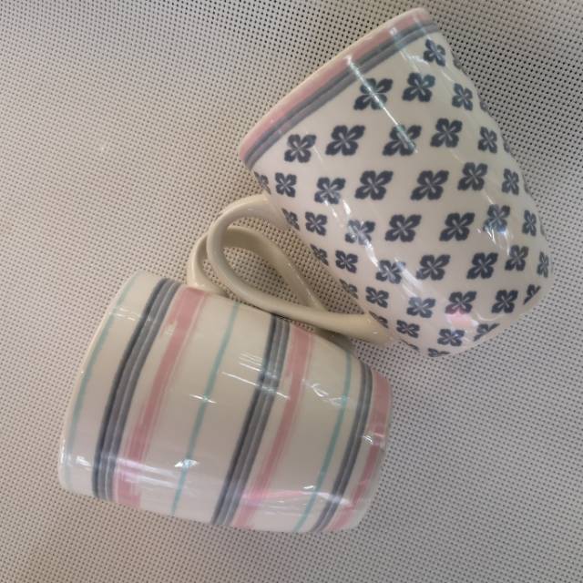 Factory direct sales of creative and personalized cups, ceramic mugs, couple drinking cups, home coffee cups details Picture