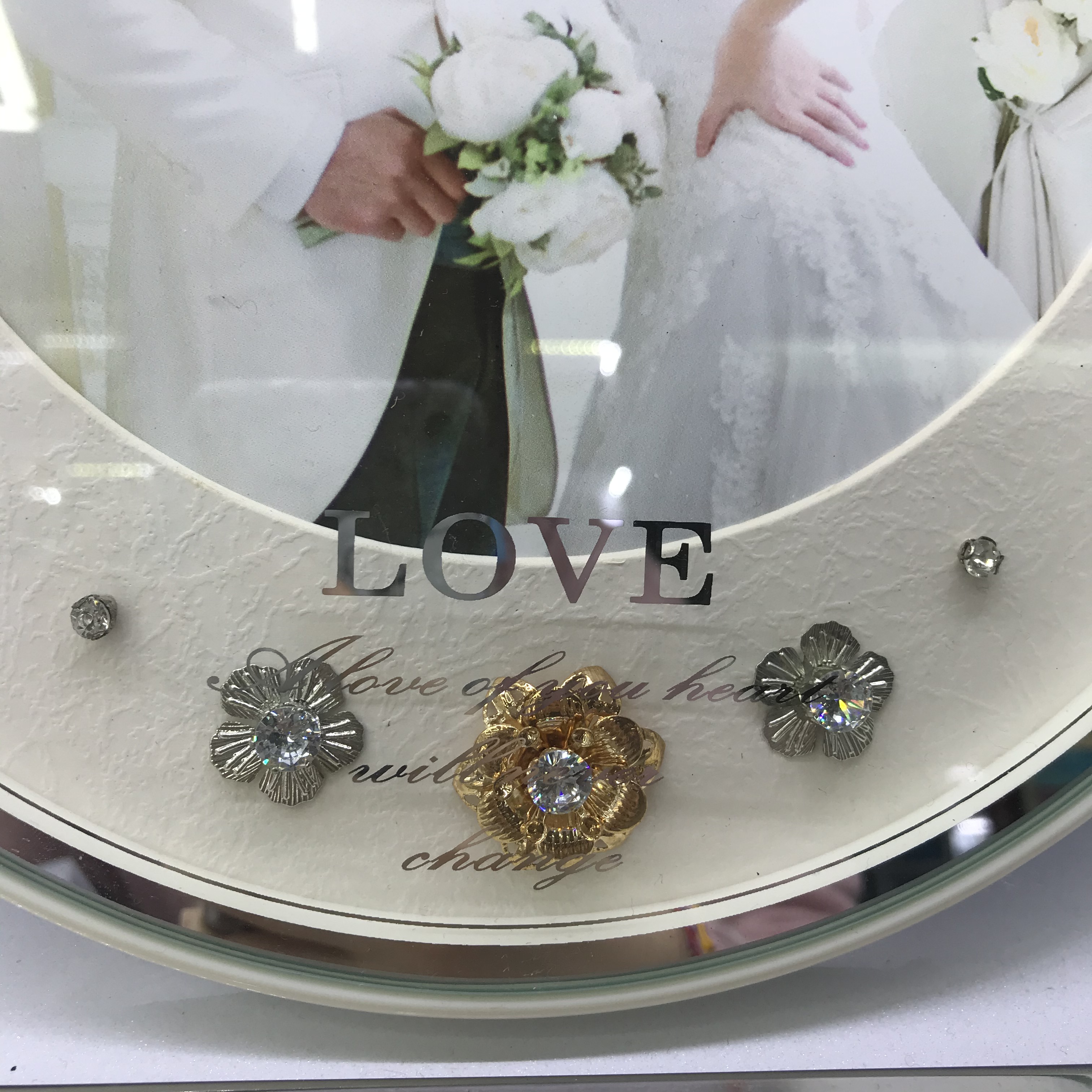 创意韩版永生花相框摆台镶钻流动珍珠影楼像框架7寸10寸婚纱照片框产品图