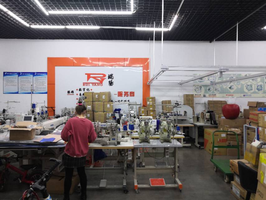 Yiwu Ruiyang Sewing Equipment Co., LTD describe pic - 1