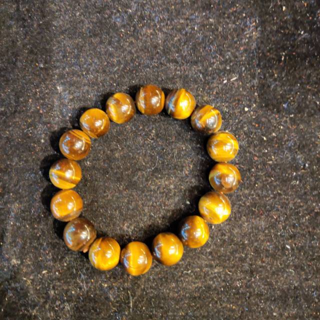 Sandalwood Buddhist prayer beads, cultural and artistic bracelets, handcrafted accessories