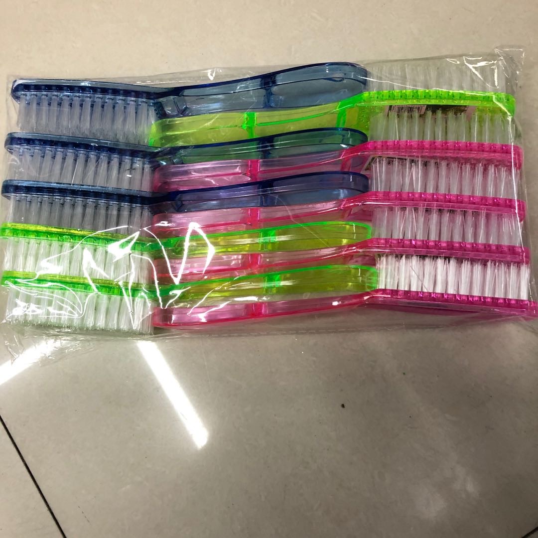 Long-handled crystal is often used in household cleaning soft-bristled brushes and shoe brushes Specification image