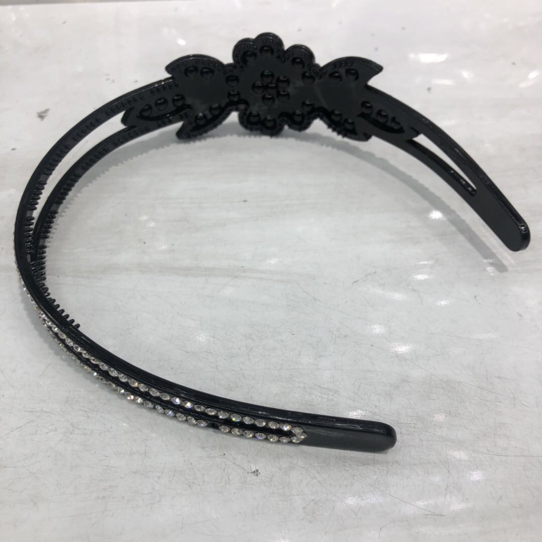 Korean-style fashionable women's headwear with diamond flower headbands details Picture