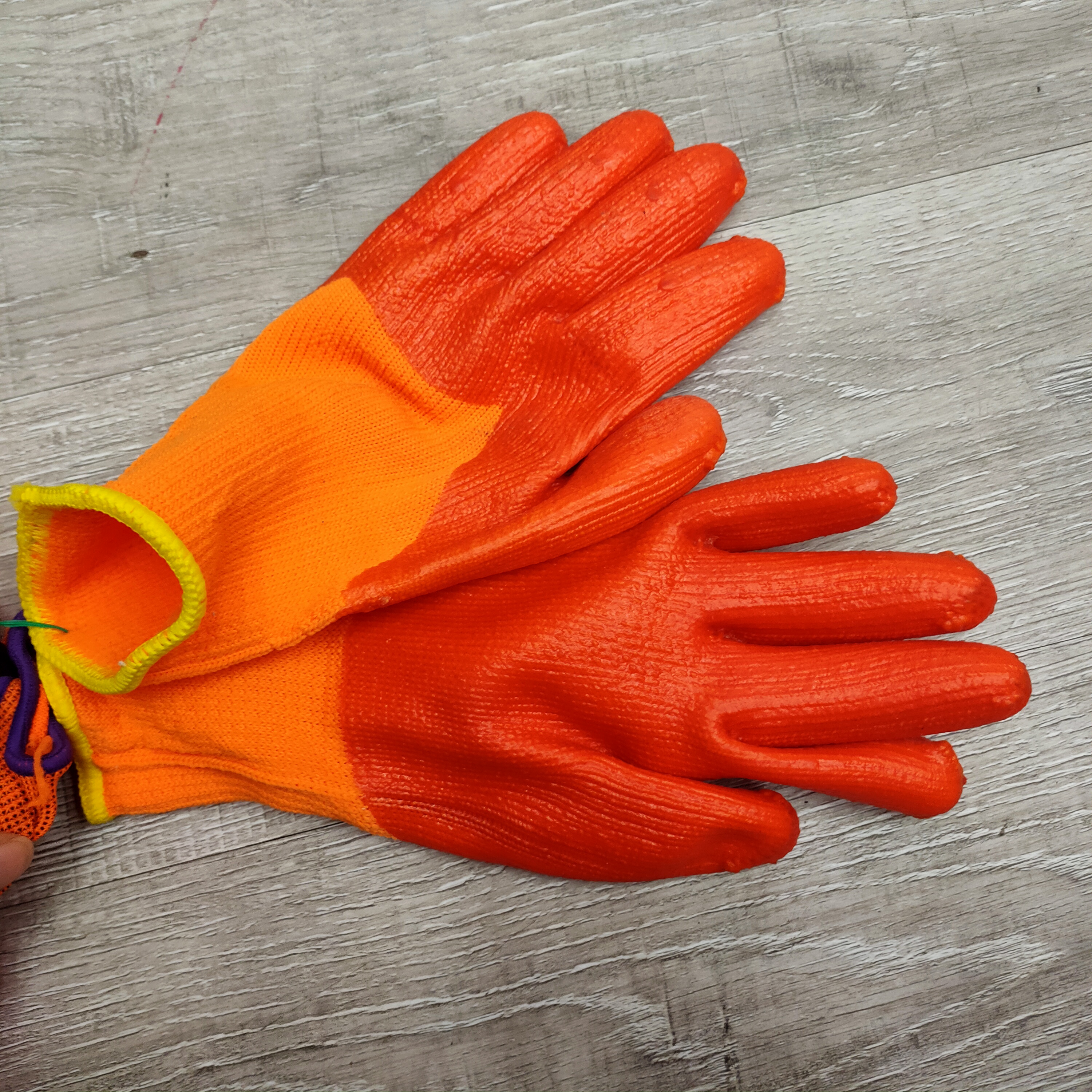 十三针尼龙丁青手套耐磨浸胶手套涂胶丁青橘纱劳保手套产品图
