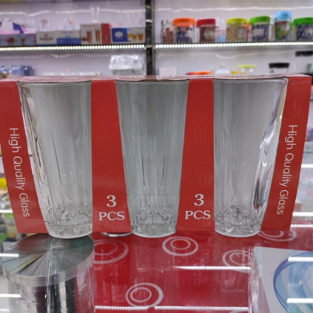 The three-piece glass water cup set is available in multiple specifications