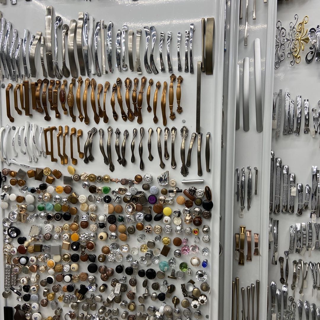 Tongda Hardware Store describe pic - 1