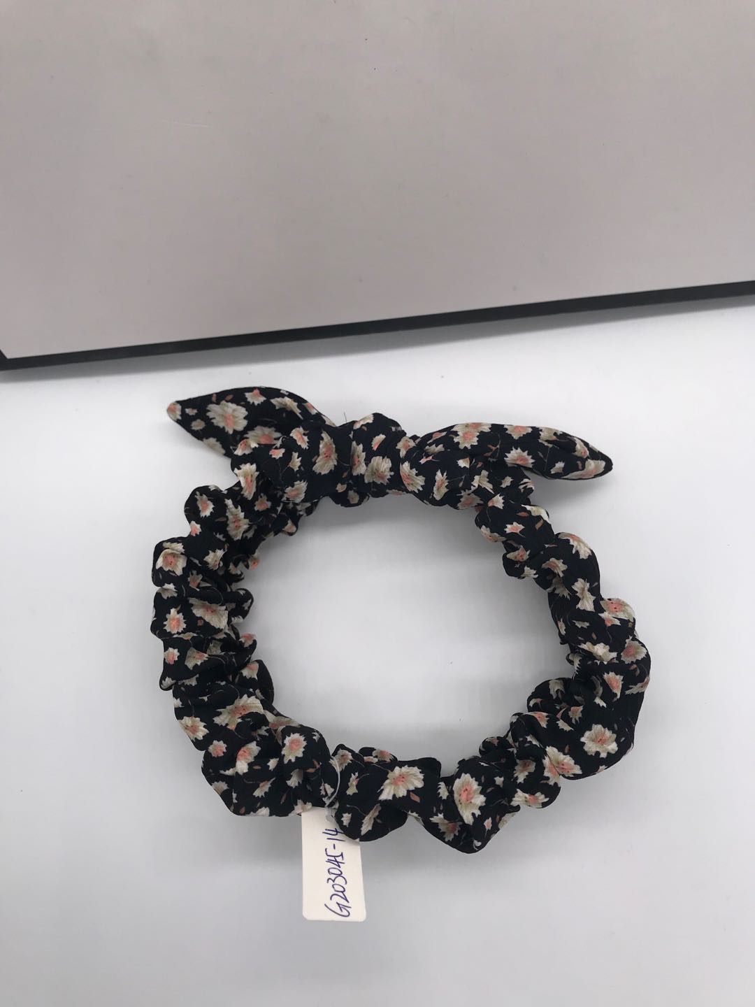 春日仙气少女系 复古碎花发圈发绳法式大肠圈布艺头绳韩国发饰女细节图