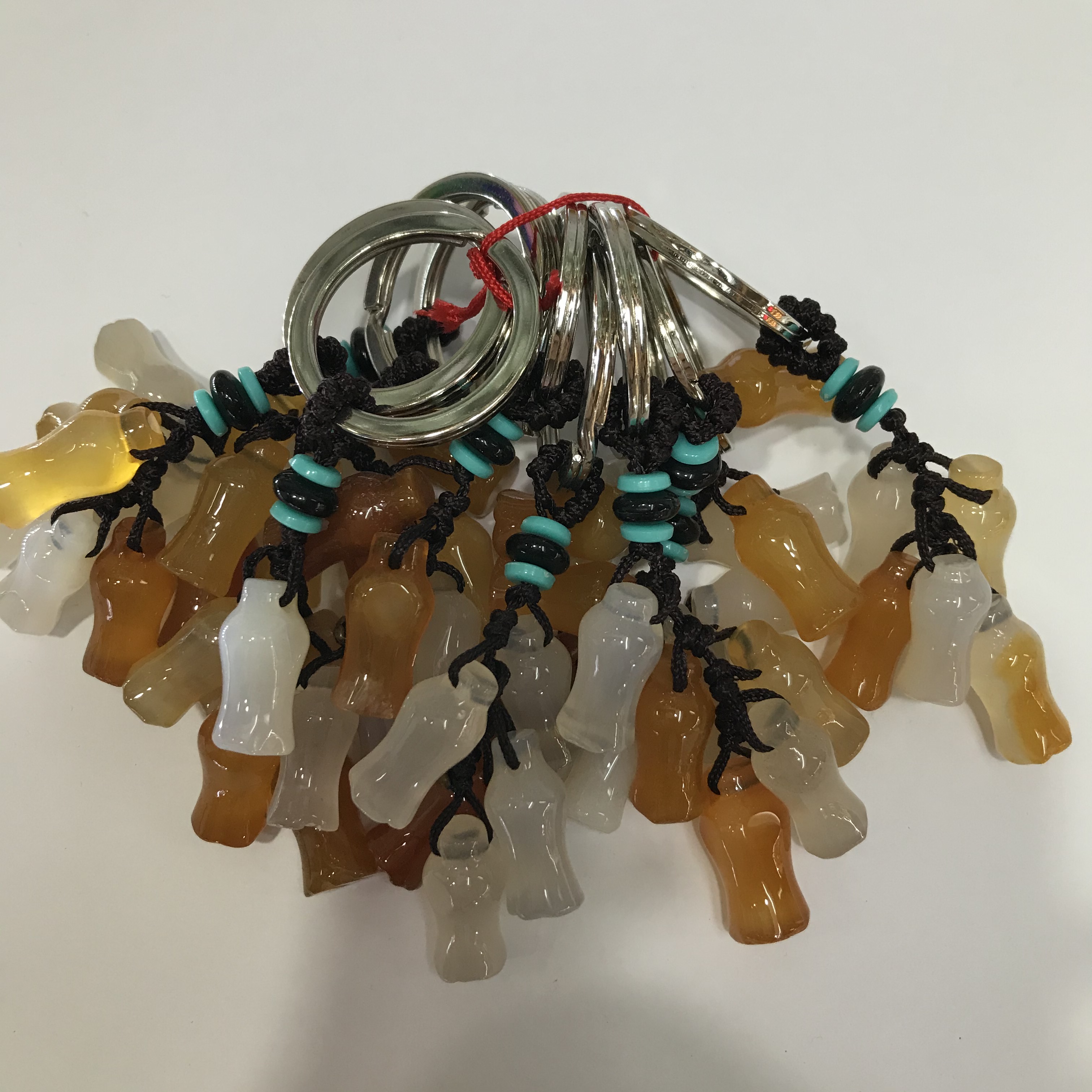 Chalcedony vase keychain, car pendant, men's waist hanger, women's creative and cute metal key chain, personalized gift Specification image