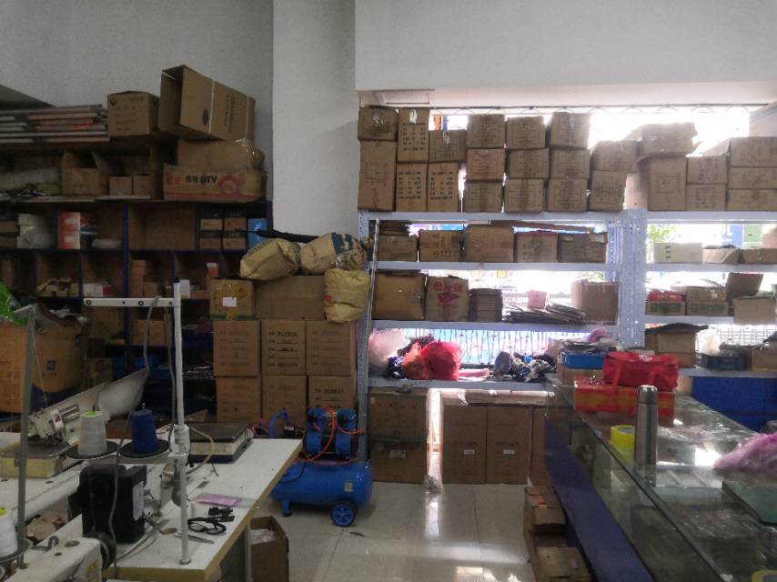 Risheng Sewing Equipment Store describe pic - 2