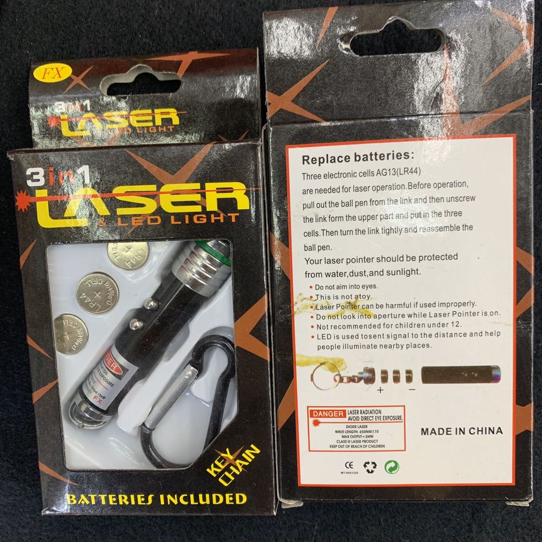 宠物玩具逗猫狗玩具 LED镭射激光笔手电筒3合1产品图