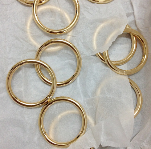 High-grade luggage hardware accessories wholesale metal circle can be opened ring triangle D buckle reasonable prices thumbnail