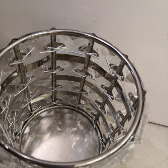 Direct sales from the manufacturer of high-quality cylindrical crystal candlestick makeup brush storage buckets for export Specification image