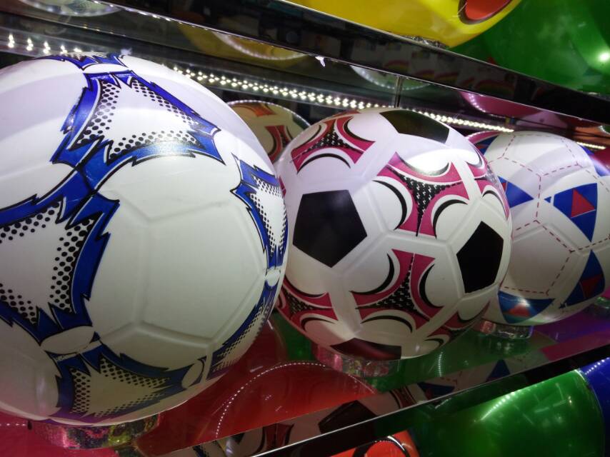 东南亚热销PVC印花足球产品图