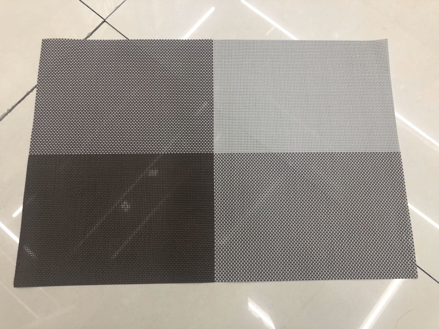 Pvc Checkered Placemat Non-Slip, Waterproof, Heat-Proof And Ironing Bowl Mat Table Mat