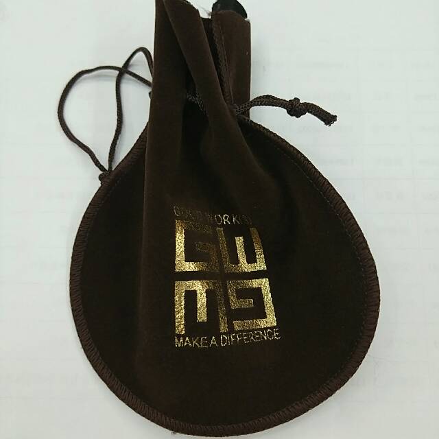 2020 new durable customizable cloth large and medium size cloth handbag gift bag spot bag thumbnail