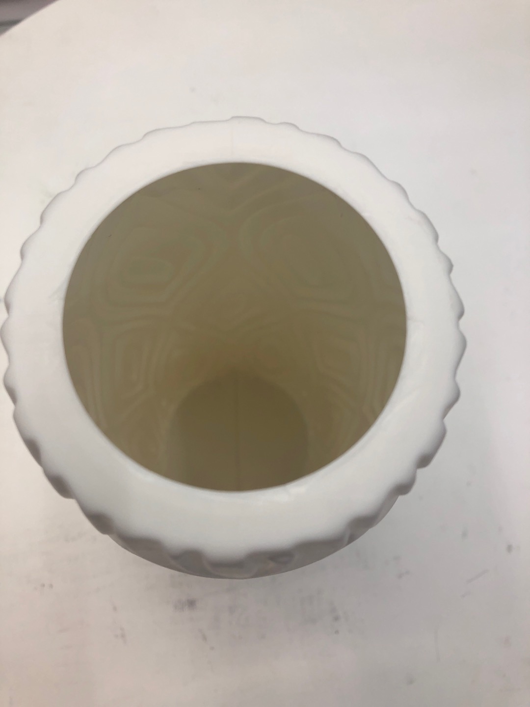 Plastic Fashion Vase Modern Simple Table Decoration Illustration details Picture