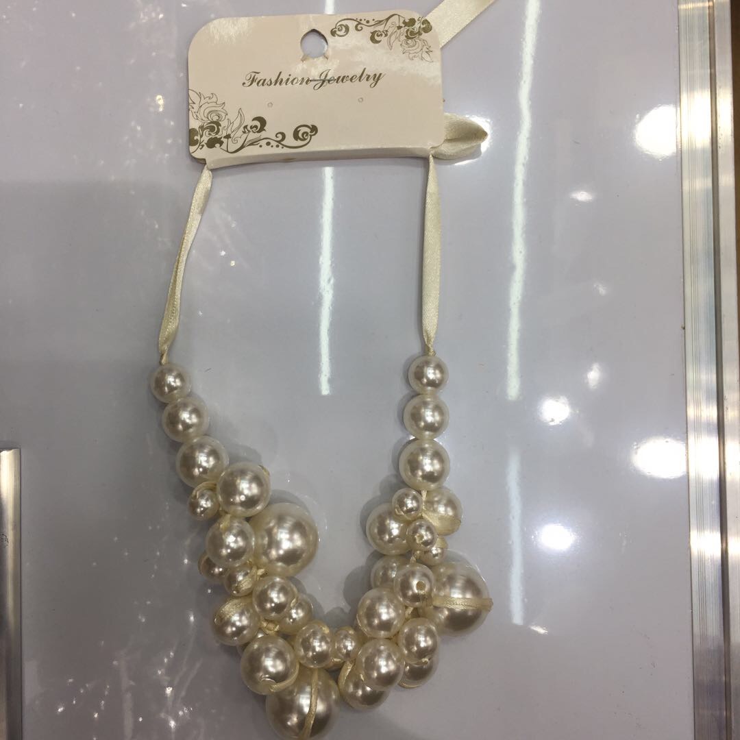 Factory direct imitation bead necklace milk white pearl tethered chain thumbnail