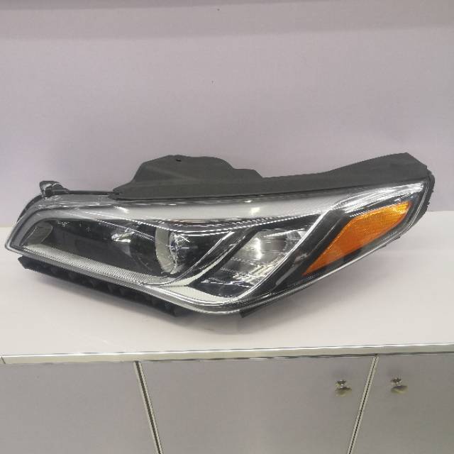 汽车前大灯92102—C10XX