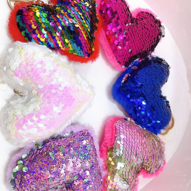 Double-color paillette wool heart key chain pendant Specification drawing