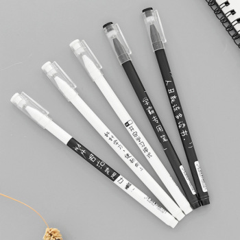 厂家批发创意卡通中性笔学习用品黑色签字笔0.5mm学霸笔