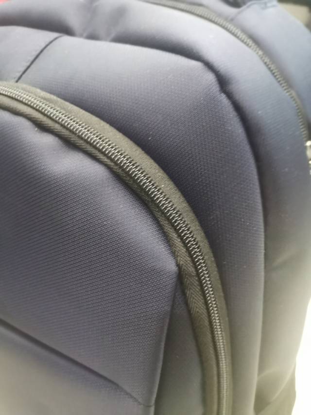 Men's Backpack Interior Layout