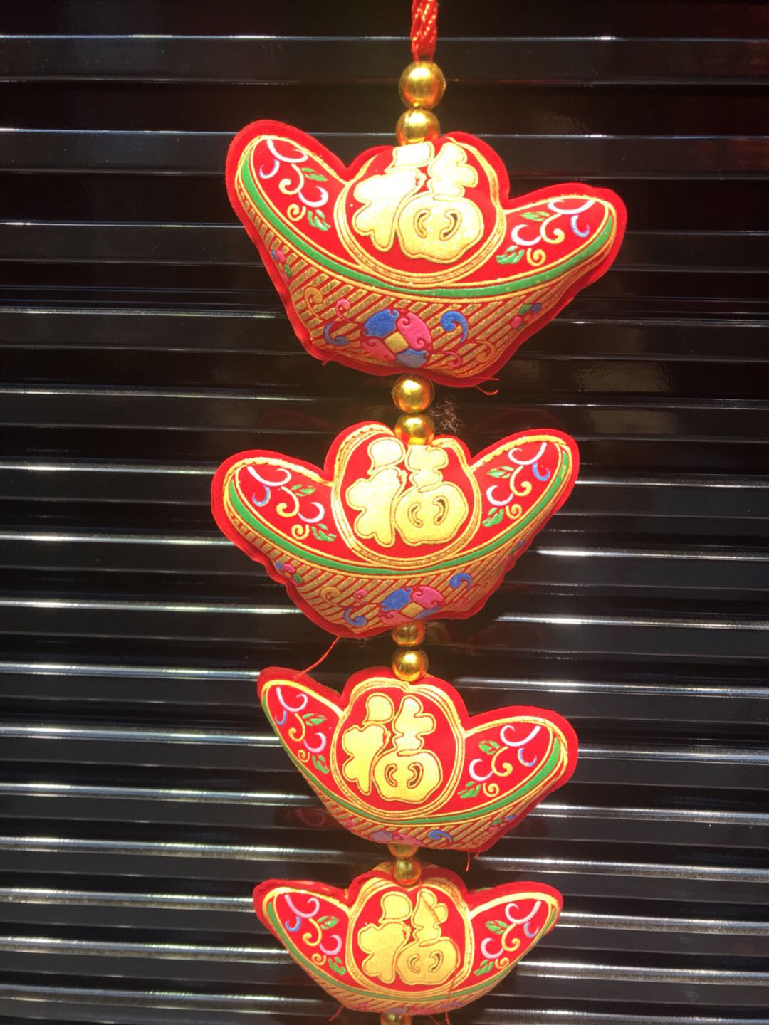 Printed velvet five-headed ingot string wedding and festival supplies, festive wedding and festival supplies for moving into a new home details Picture