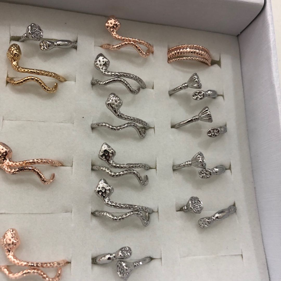 Factory direct sales of best-selling rings and high-end European and American jewelry details Picture